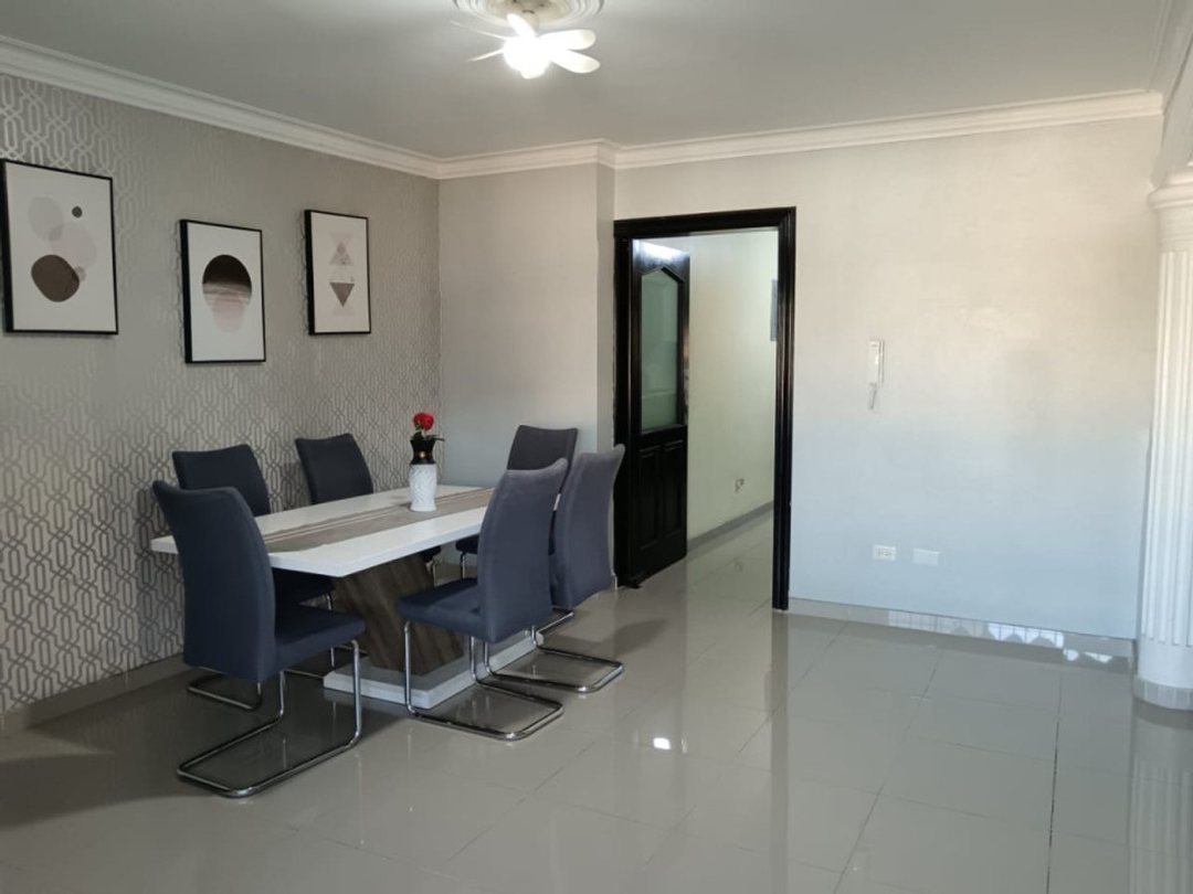 Apartamento en Alma Rosa II, Santo Domingo Este