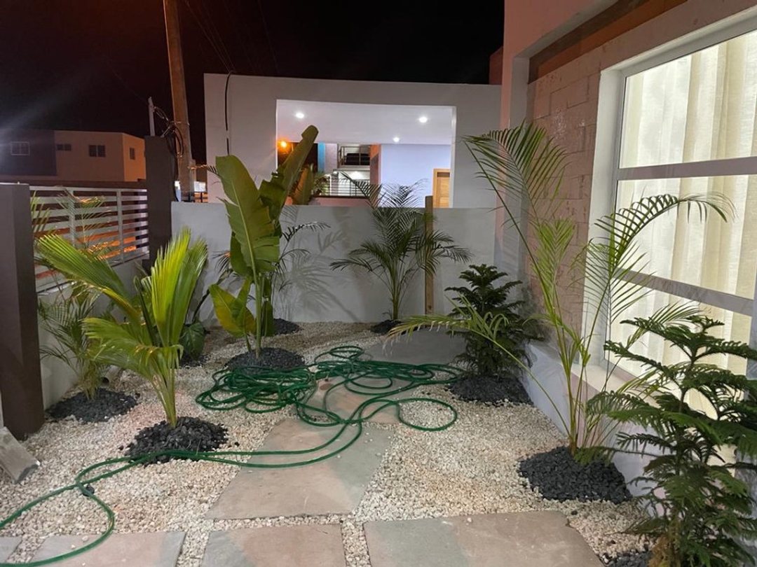 Casa en Caleta, La Romana 3 hab, piscina