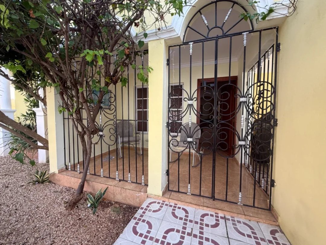 Casa en Romana del Oeste, venta amueblada
