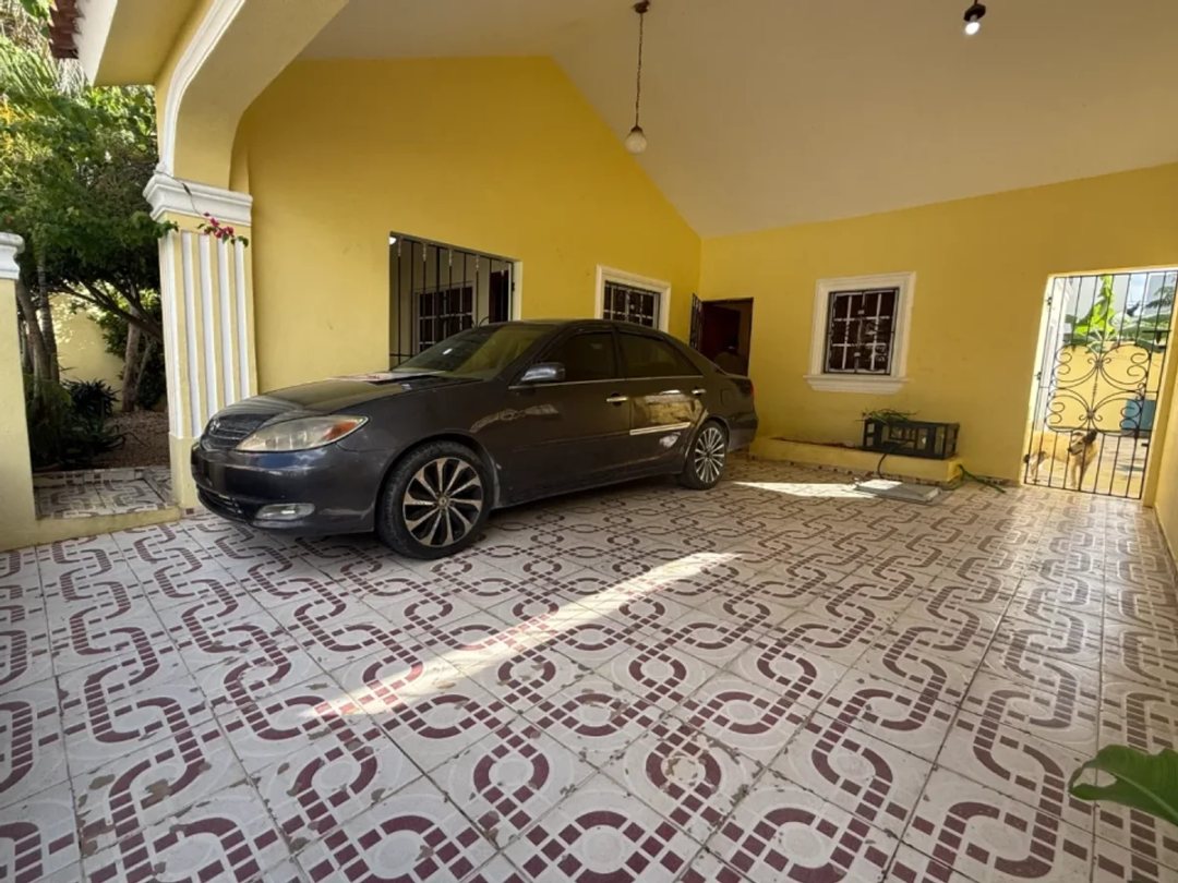Casa en Romana del Oeste, venta amueblada