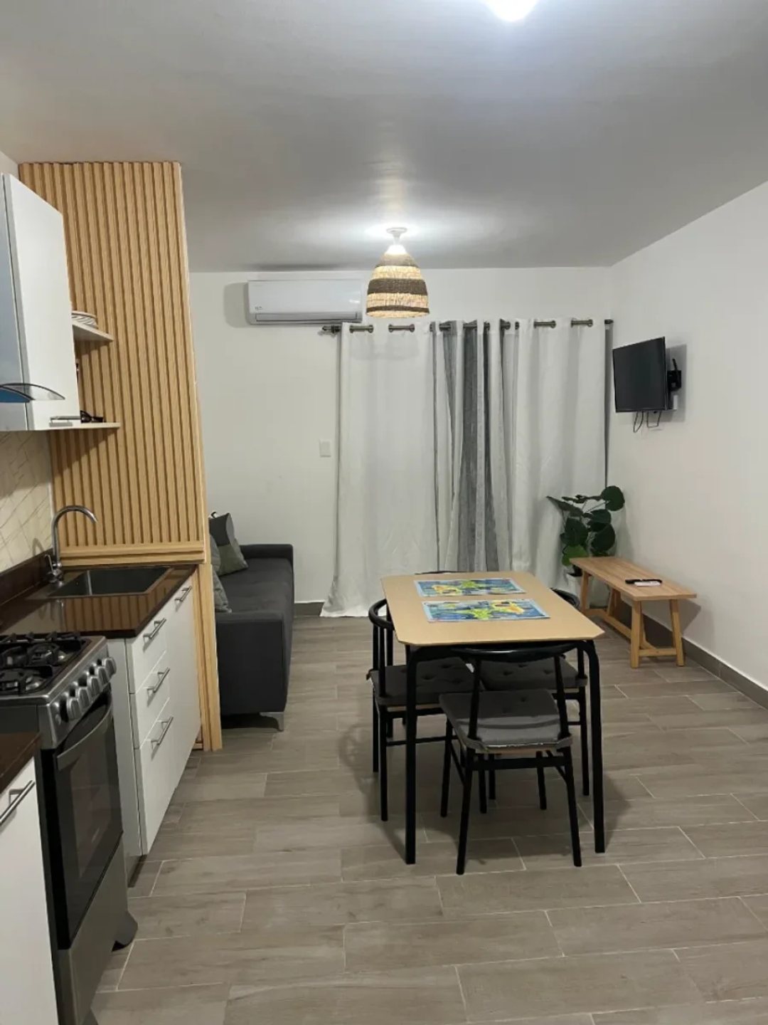 Apartamento de 1 habitación totalmente amueblado