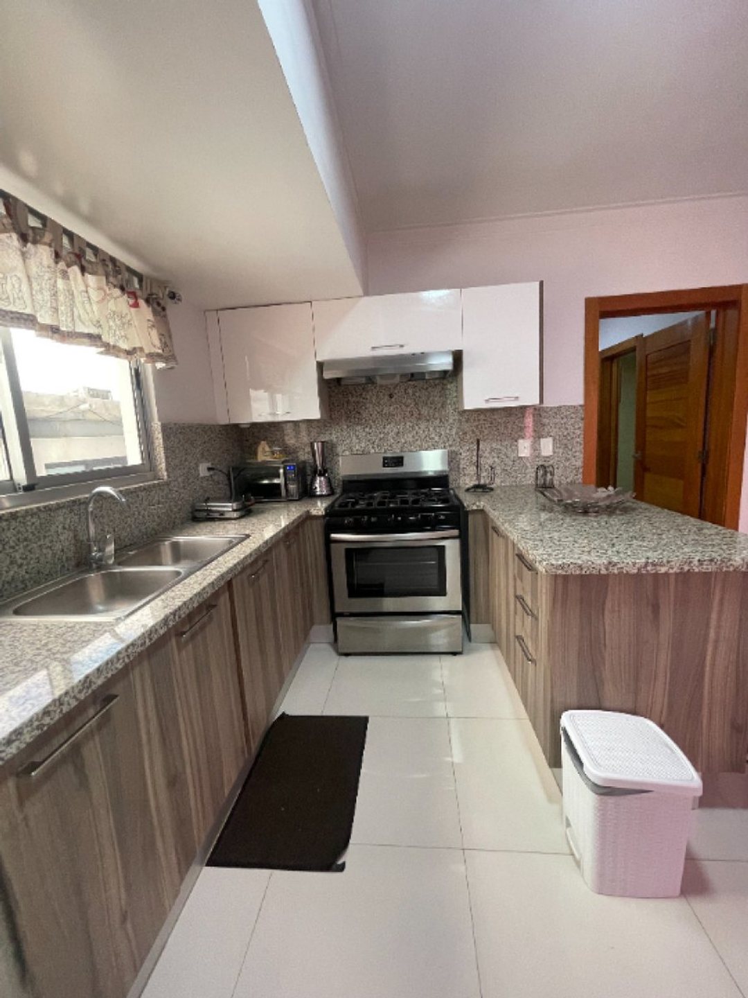 APARTAMENTO AMUEBLADO BELLA VISTA