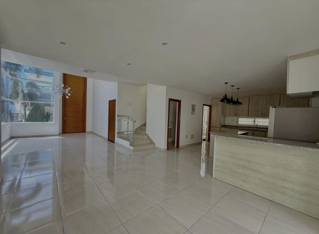 Casa en venta en La Romana, Caleta