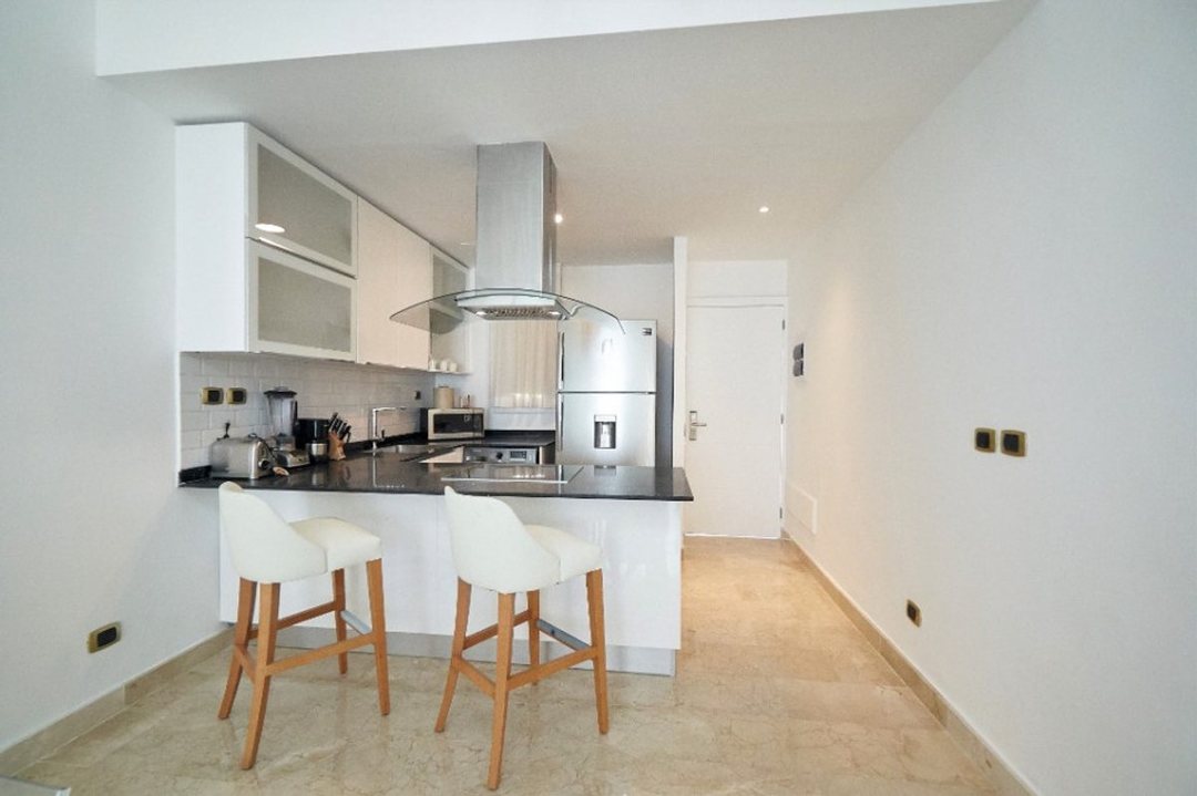 VENDO APARTAMENTO 2 HABS EN CANA ROCK