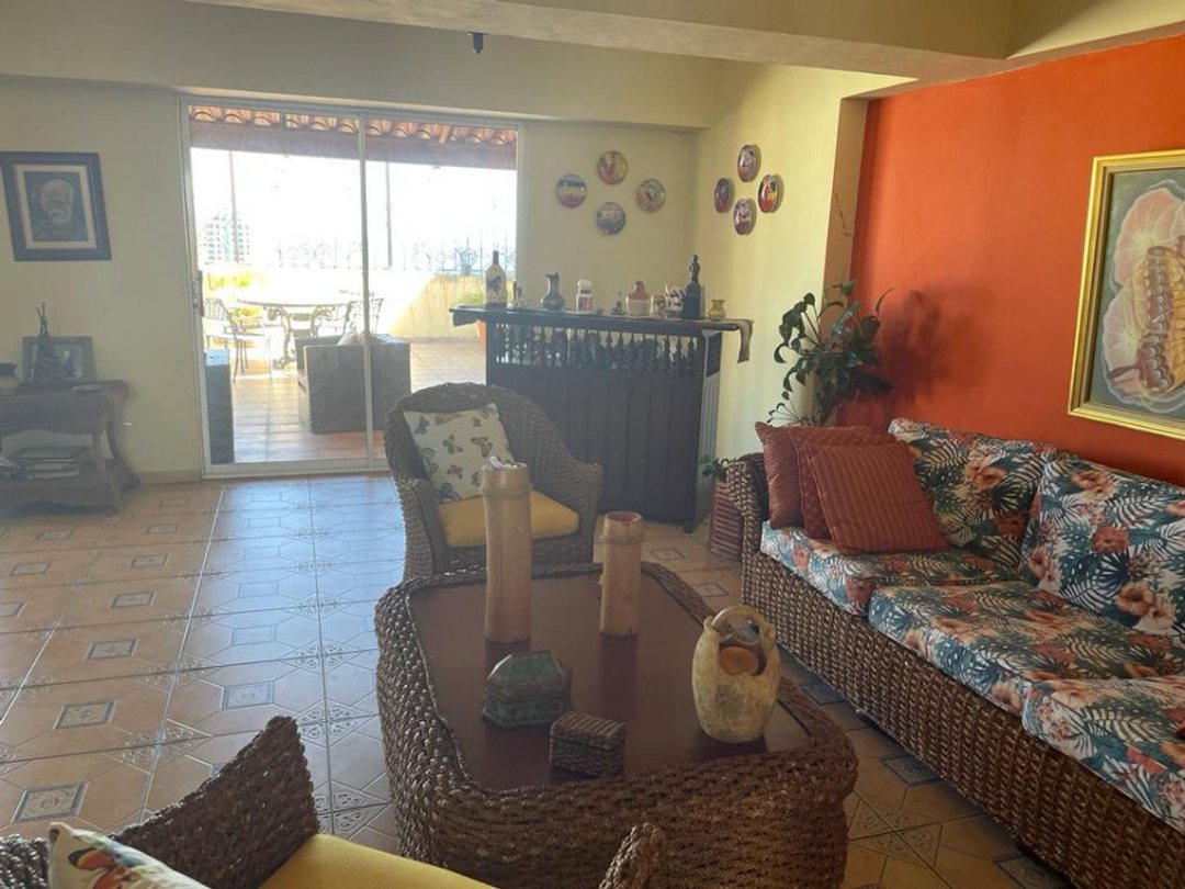 PENTHOUSE EN VENTA 3 DORMITORIOS LA ESPERILLA SANT