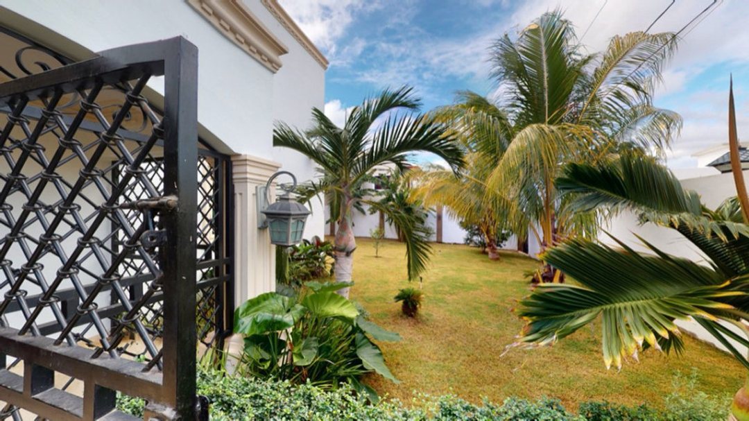 Casa de Lujo en La Romana, Orquídea
