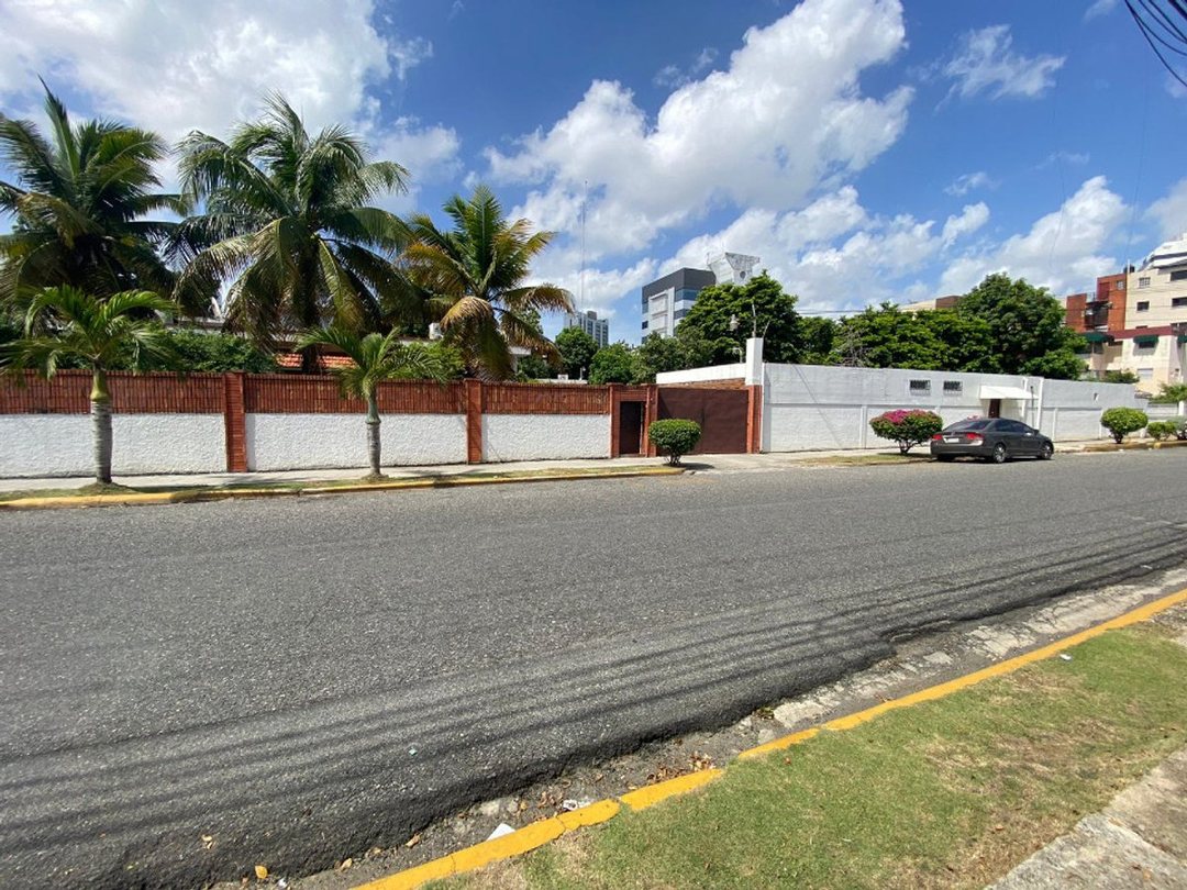 "Inversión Segura en Piantini
