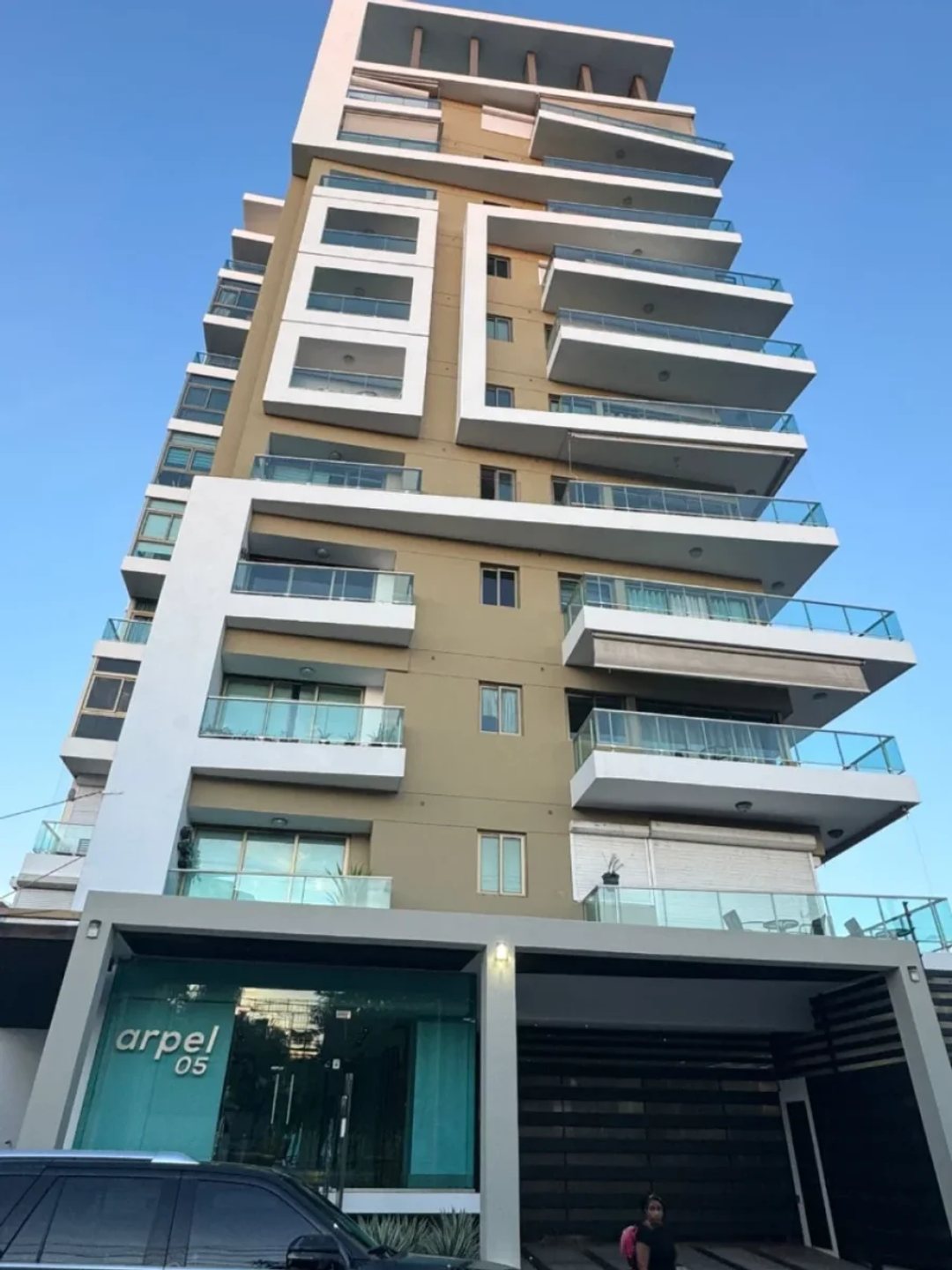 Apartamento con vista al mar en Ensanche Naco