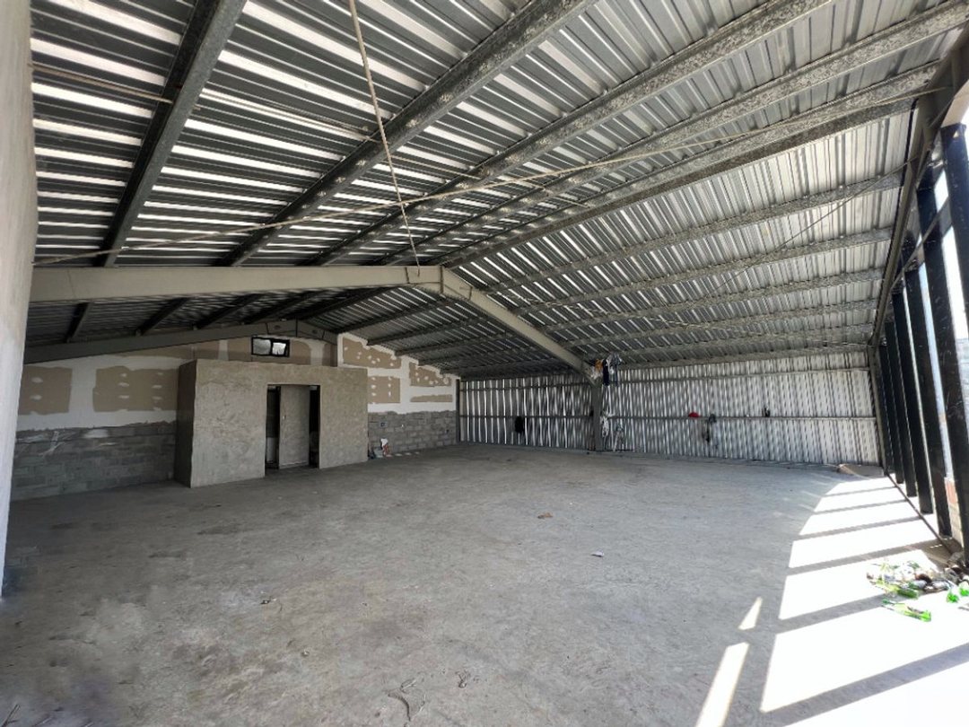 Local Comercial En Ensanche Ozama, Santo Domingo E