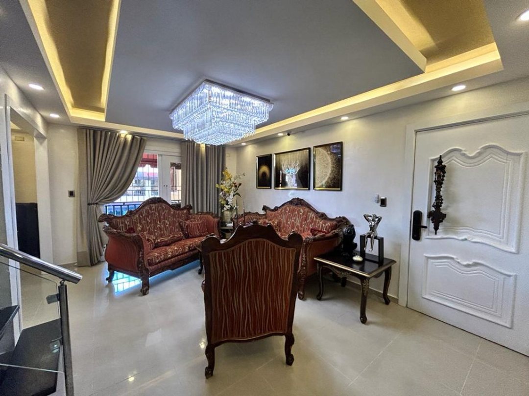 Penthouse de Lujo en Reparto Los Tres Ojos