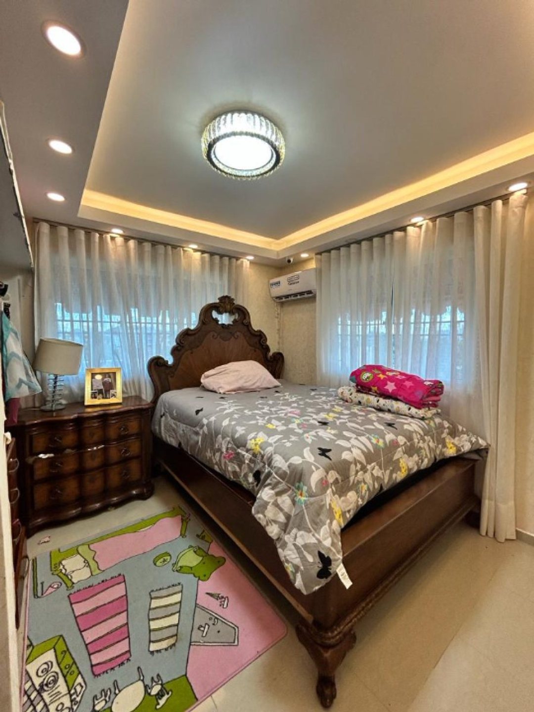 Penthouse de Lujo en Reparto Los Tres Ojos