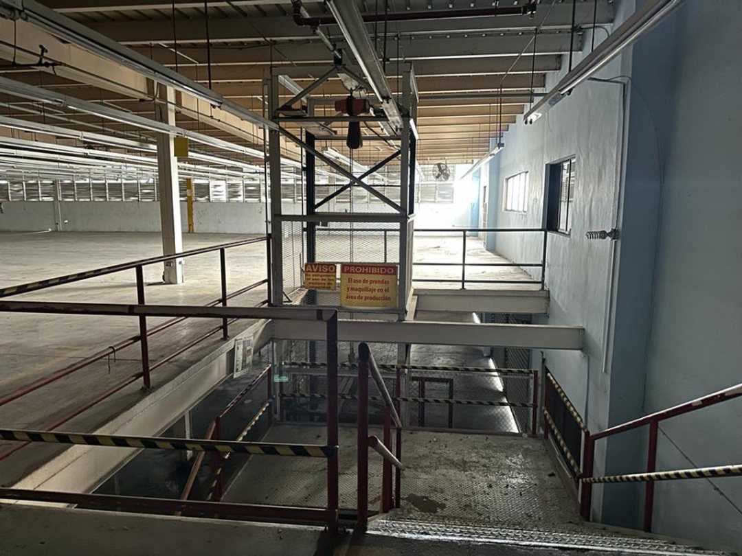 Nave industrial en venta actualmente alquilada