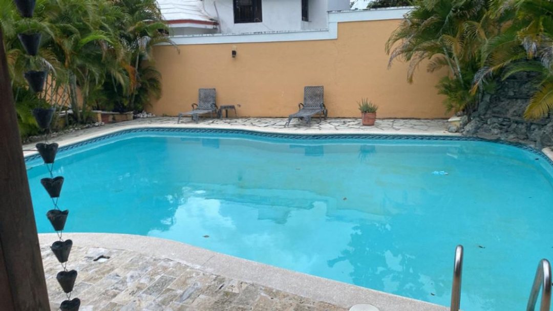 Casa En Residencial Amapola, Santo Domingo Este