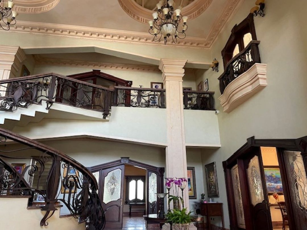 CASA EN VENTA CUESTA HERMOSA II