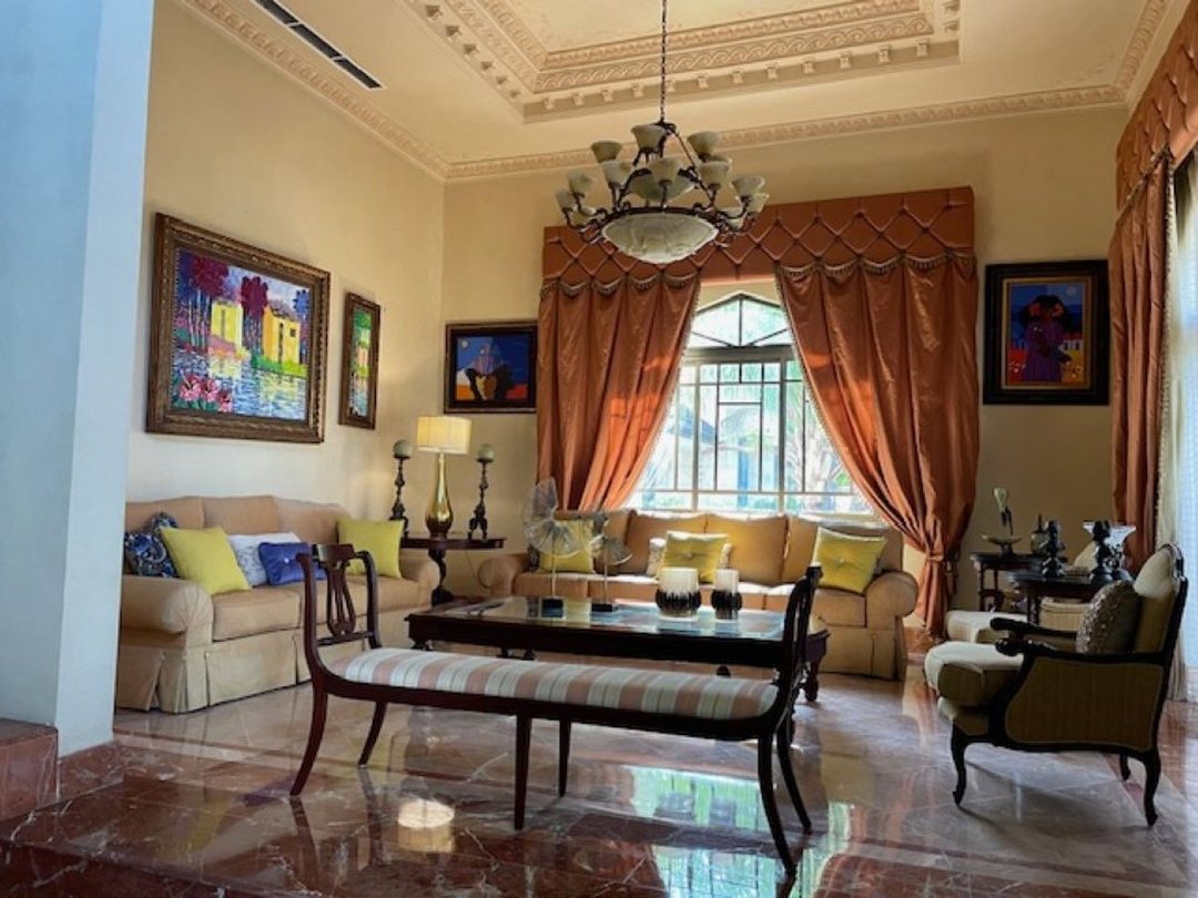 CASA EN VENTA CUESTA HERMOSA II