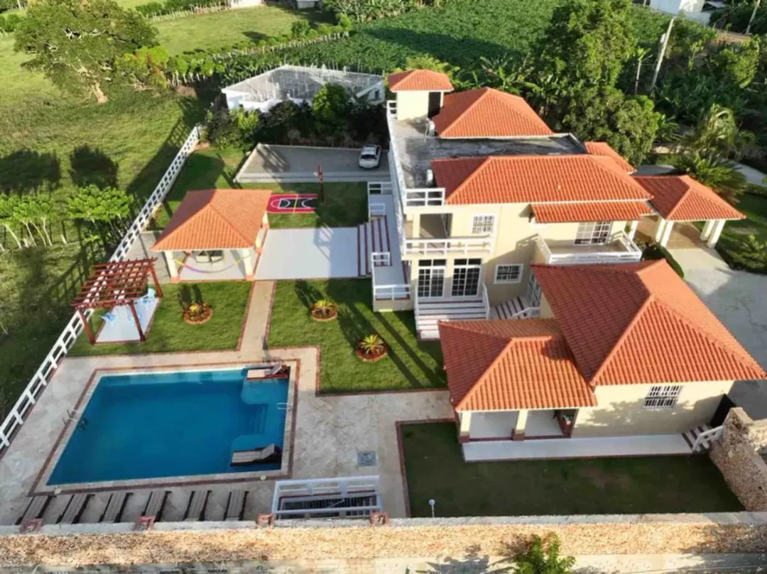 Casa de Lujo en Cabrera, Los Valles