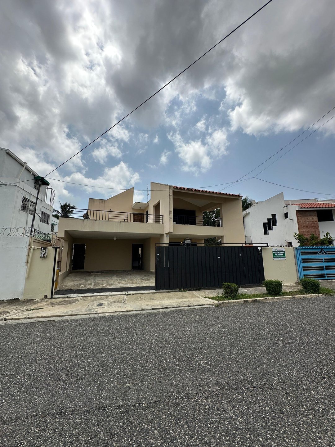 Casa en La Castellana, Santo Domingo
