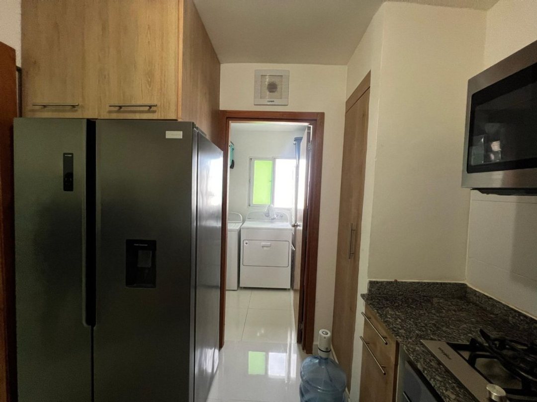 Apartamento con terraza en Colinas de Arroyo Hondo
