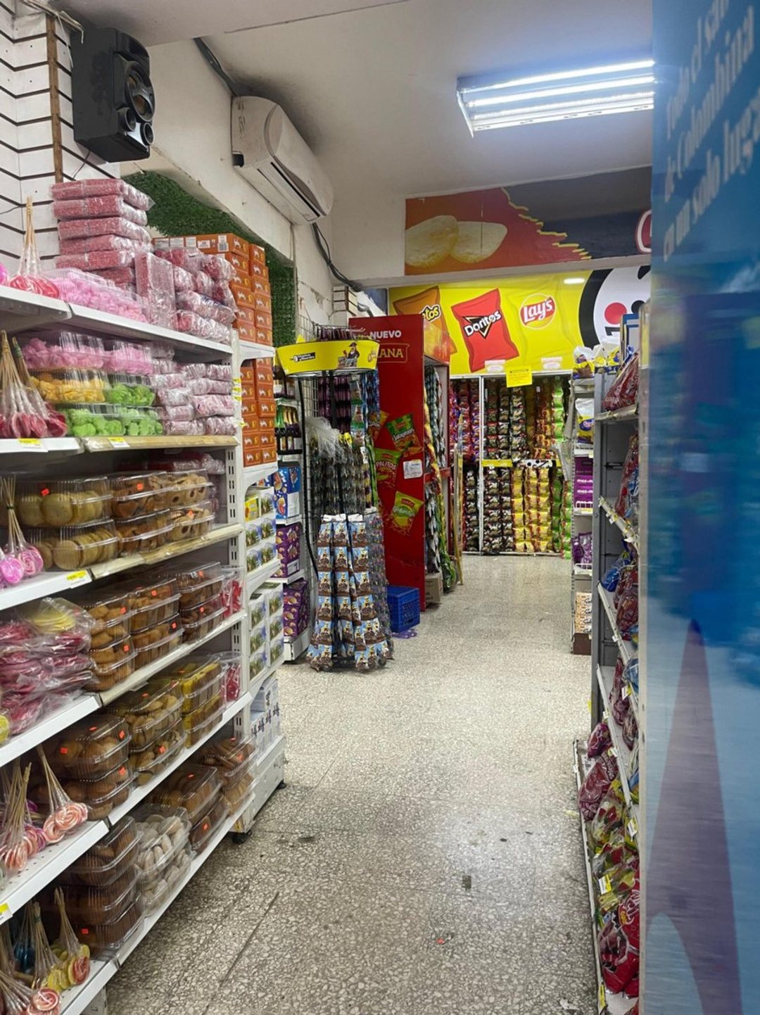 Negocio en Venta en Los Mina Centro