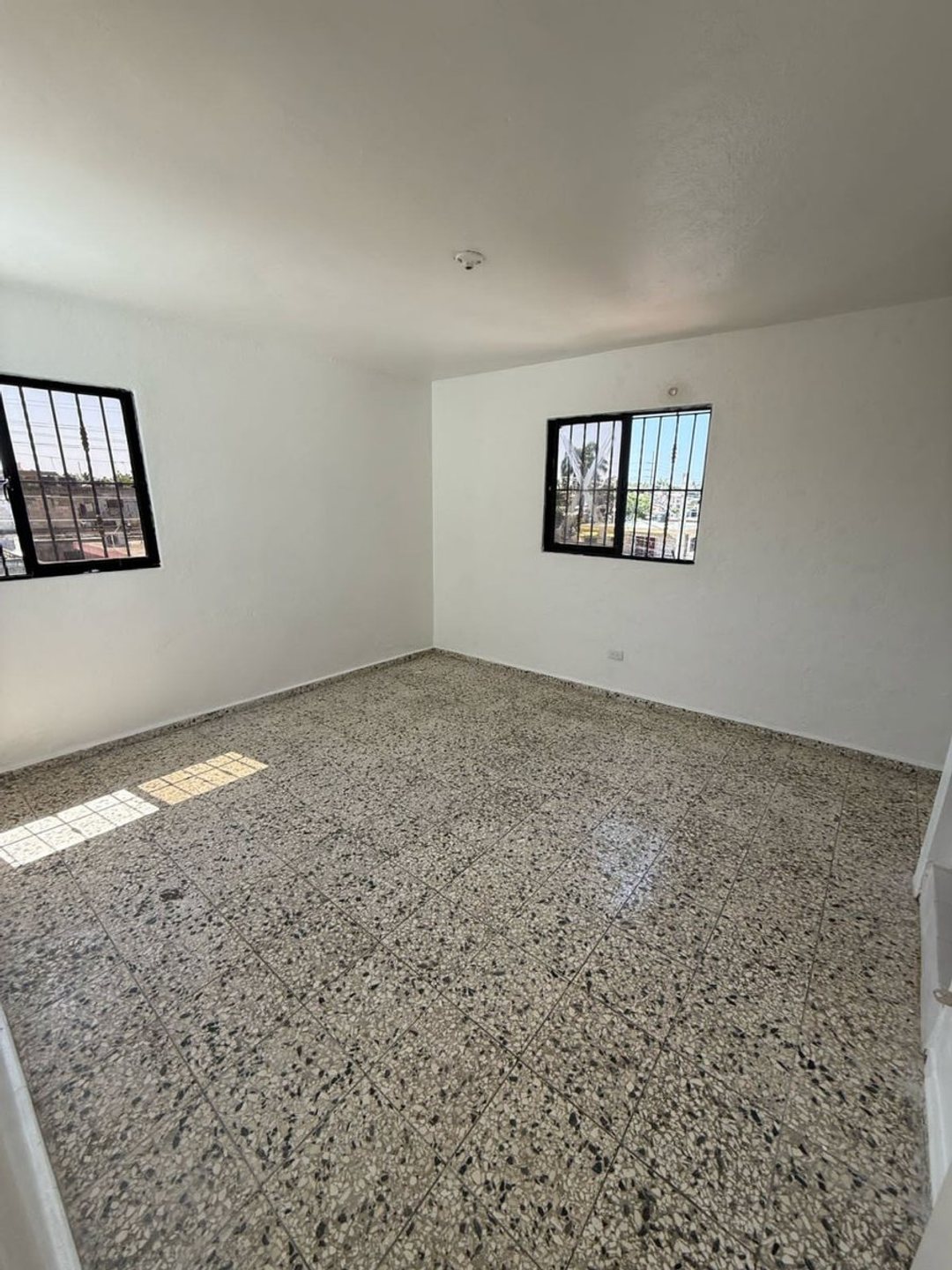 Casa en Villa Tropicalia, Santo Domingo Este