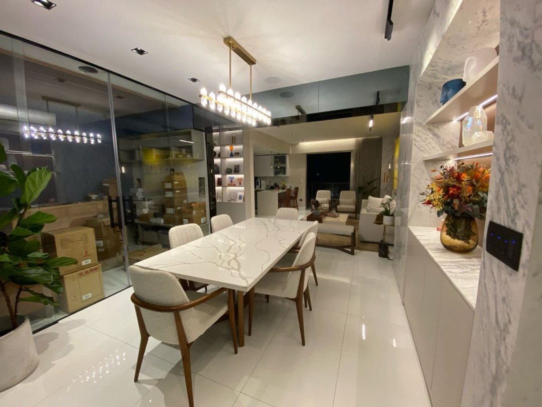 Apartamento de Lujo en Urbanización Real