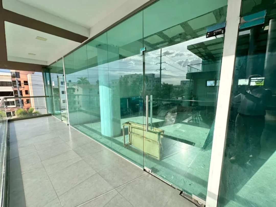 VENTA LOCAL COMERCIAL ALTOS ARROYO HONDO II