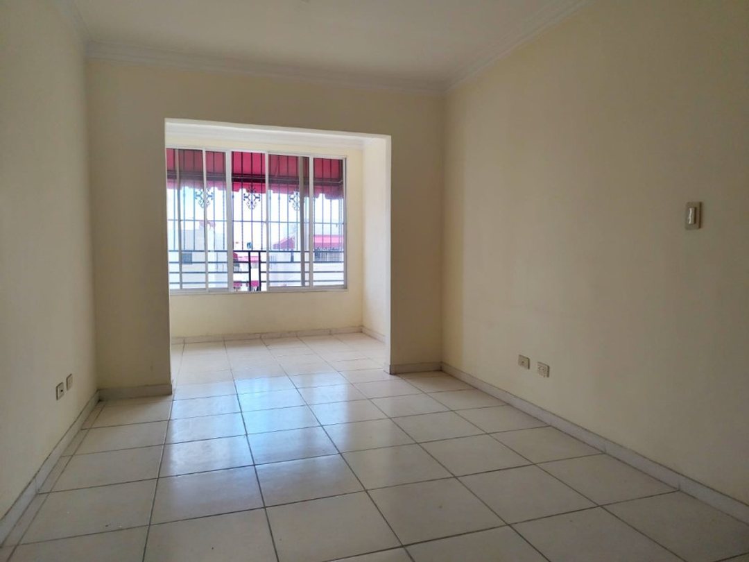Apartamento en Pantoja, Santo Domingo Oeste