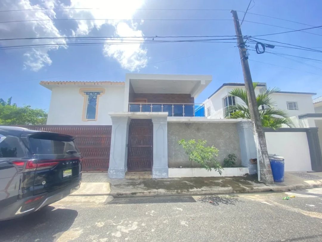 Casa a la venta en Prado Oriental II