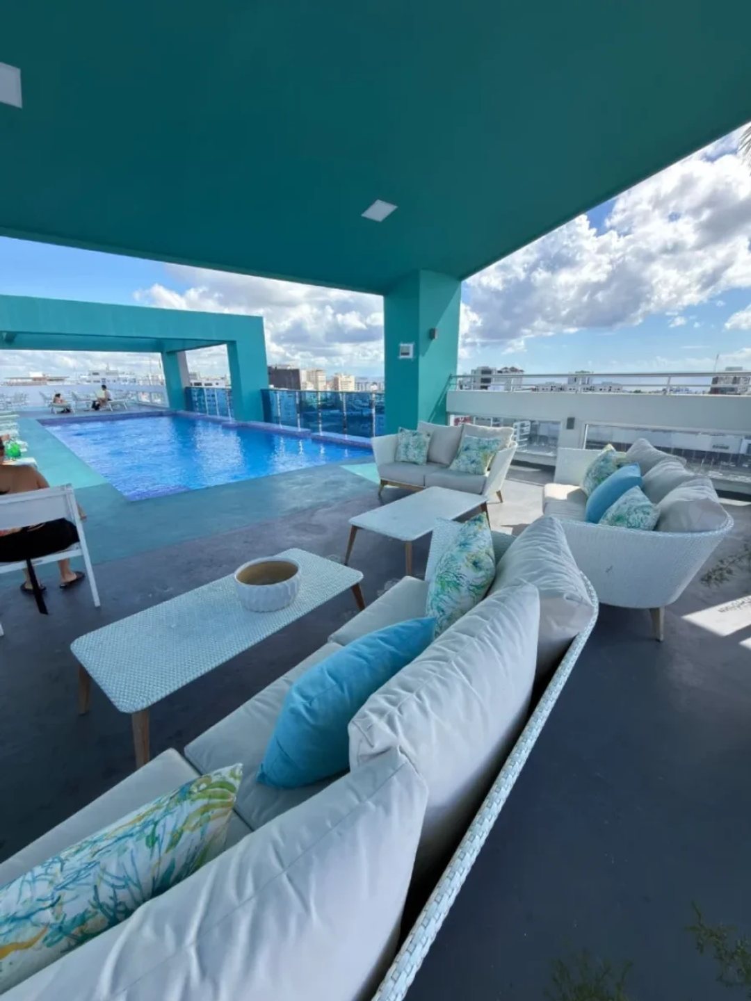 Apartamento en Piantini, Av. Abraham Lincoln