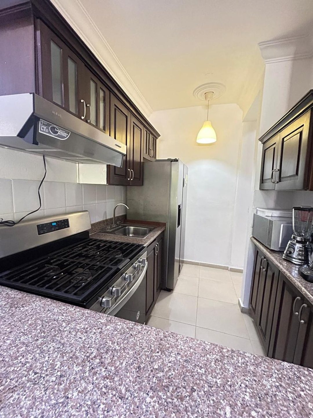 Apartamento en Metro Country Club