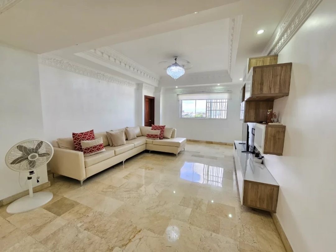 Penthouse de 4 habitaciones en Bella Vista