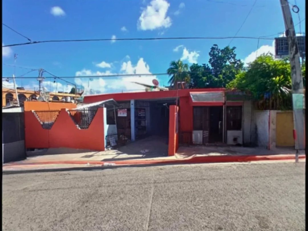 Casa de Uso Comercial en Venta