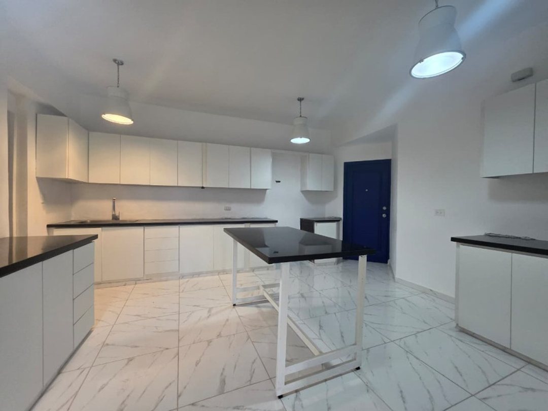 Apartamento en Ensh. Naco, venta