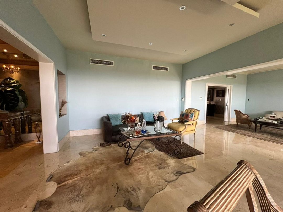 Apartamento en venta en Avenida Anacaona