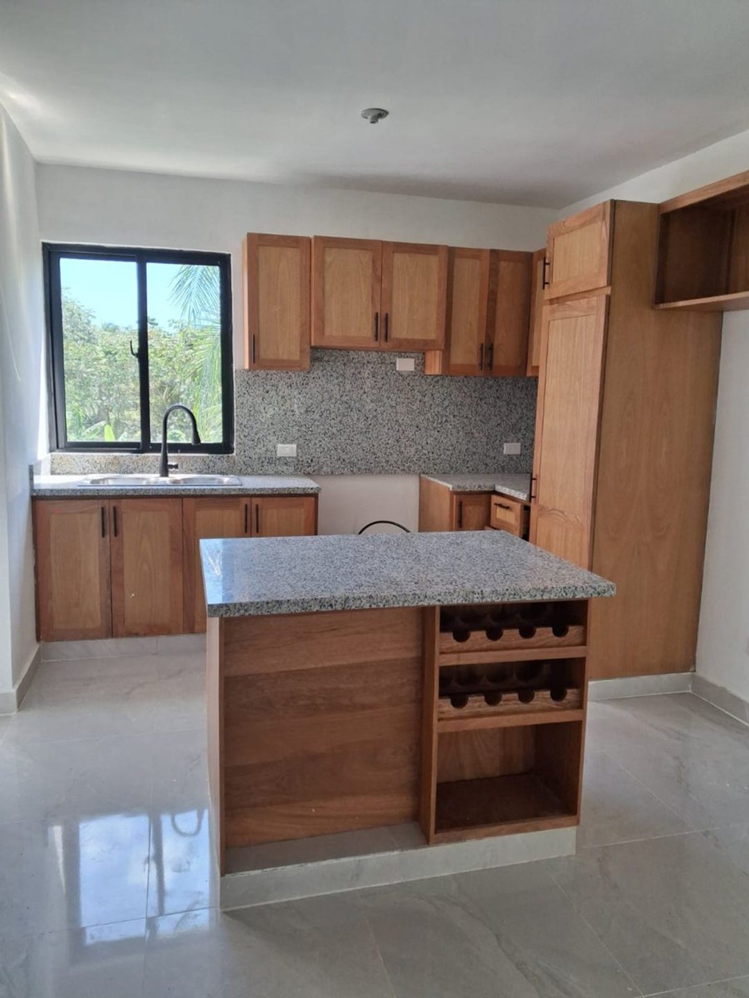 Apartamento bien ubicado en Arroyo Hondo
