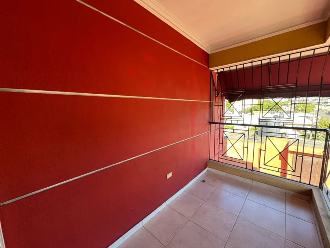 Apartamento en venta en Villa Aura