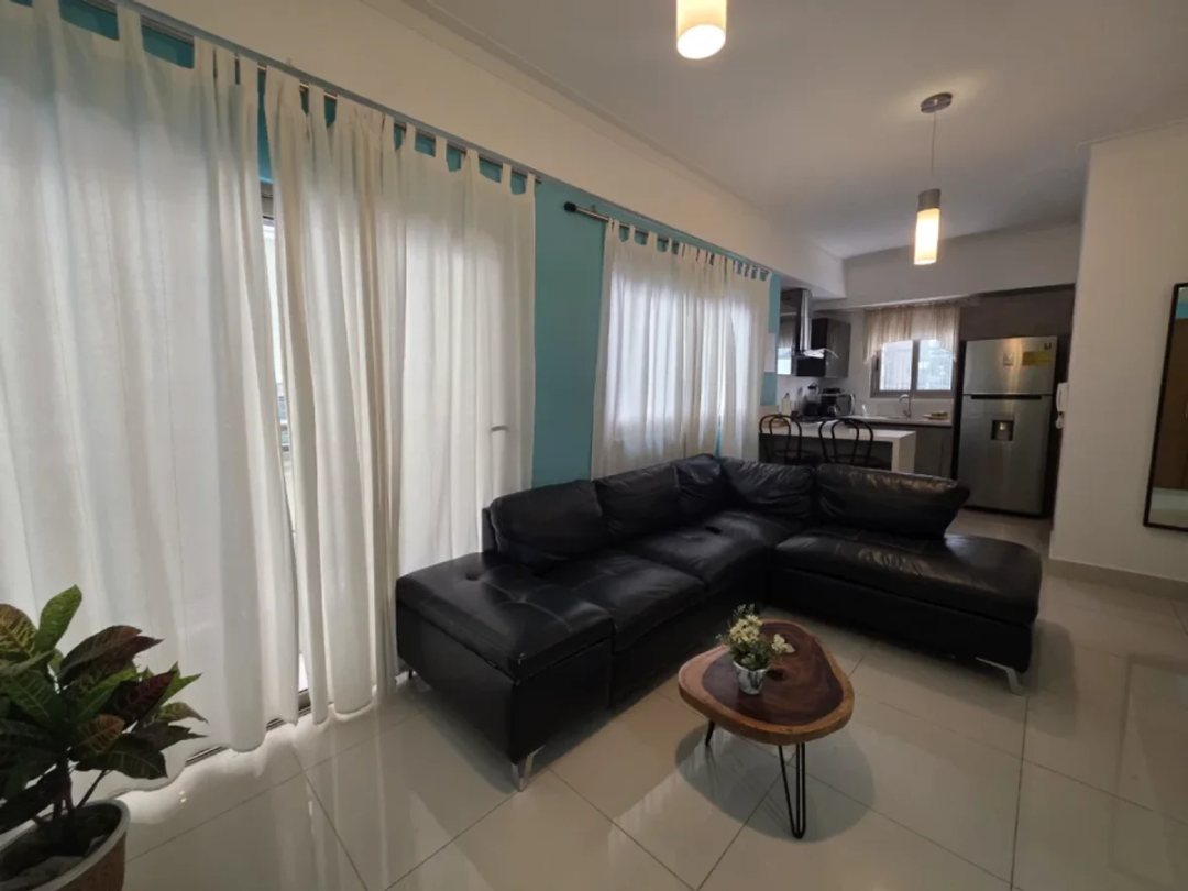 APARTAMENTO DE 1 HABITACIÓN EN NACO