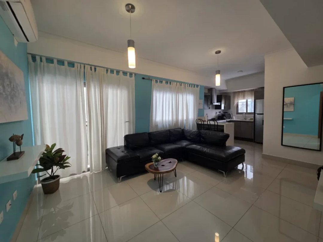 APARTAMENTO DE 1 HABITACIÓN EN NACO