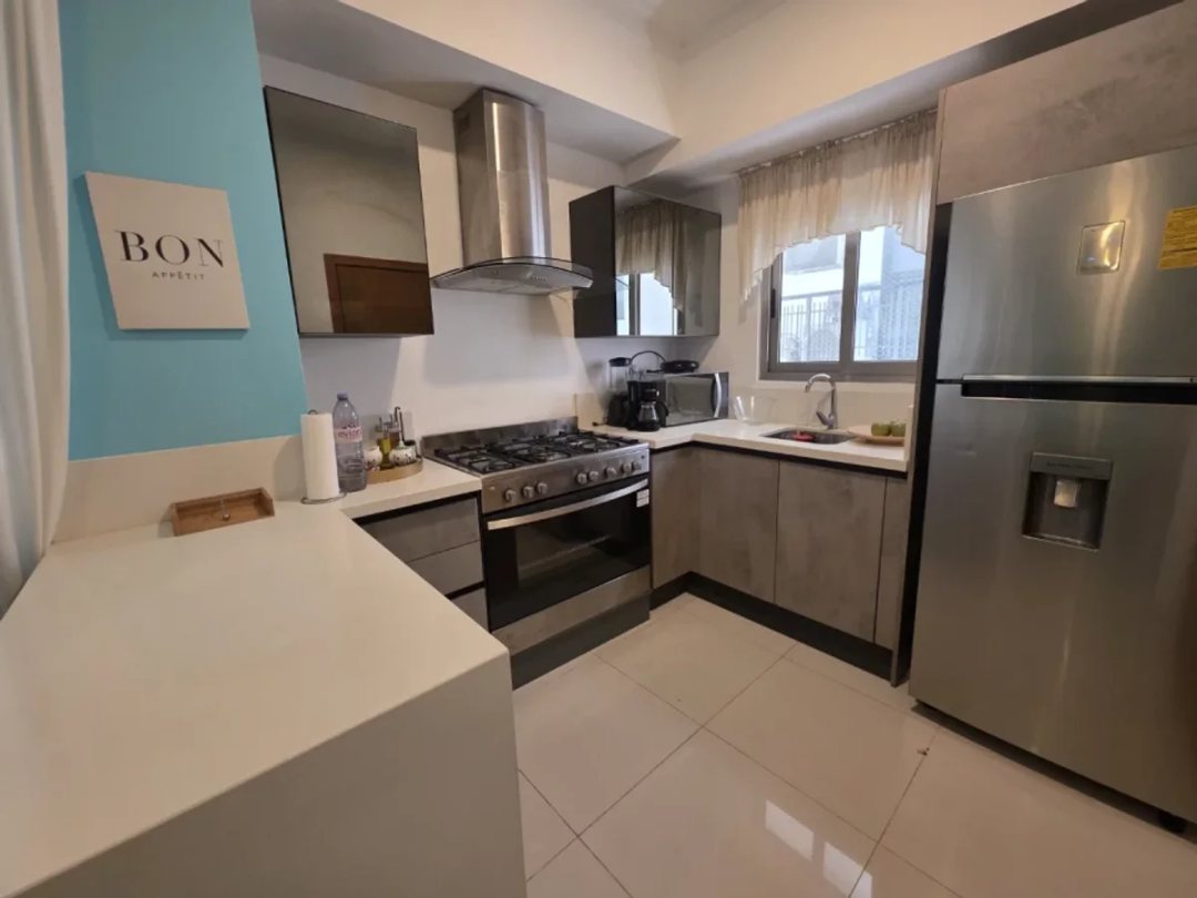 APARTAMENTO DE 1 HABITACIÓN EN NACO