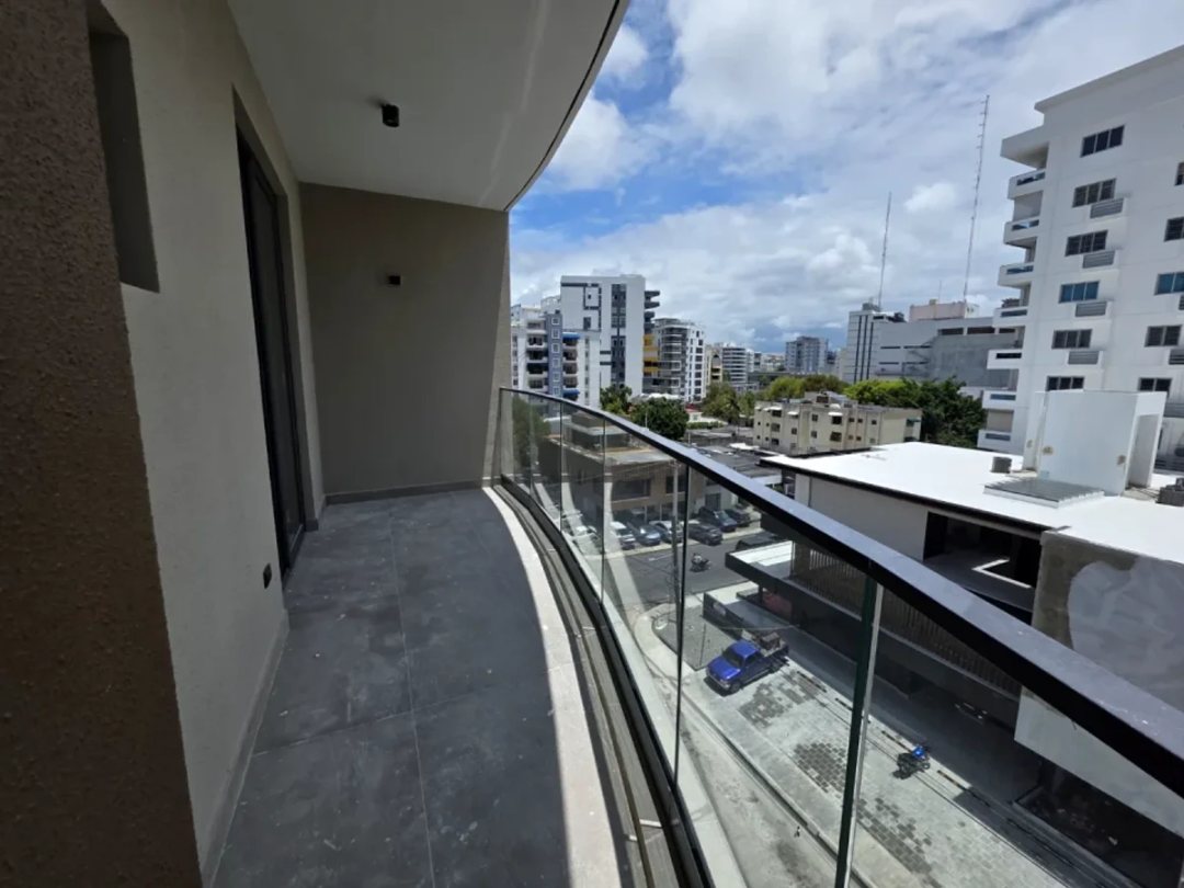 APARTAMENTO EN NACO DE 1 HABITACIÓN