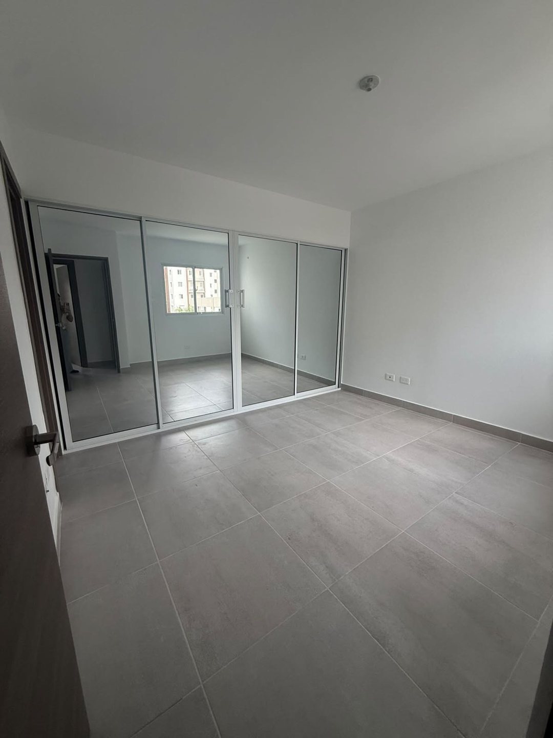 APARTAMENTO EN ALQUILER- JARDINES DEL MIRADOR
