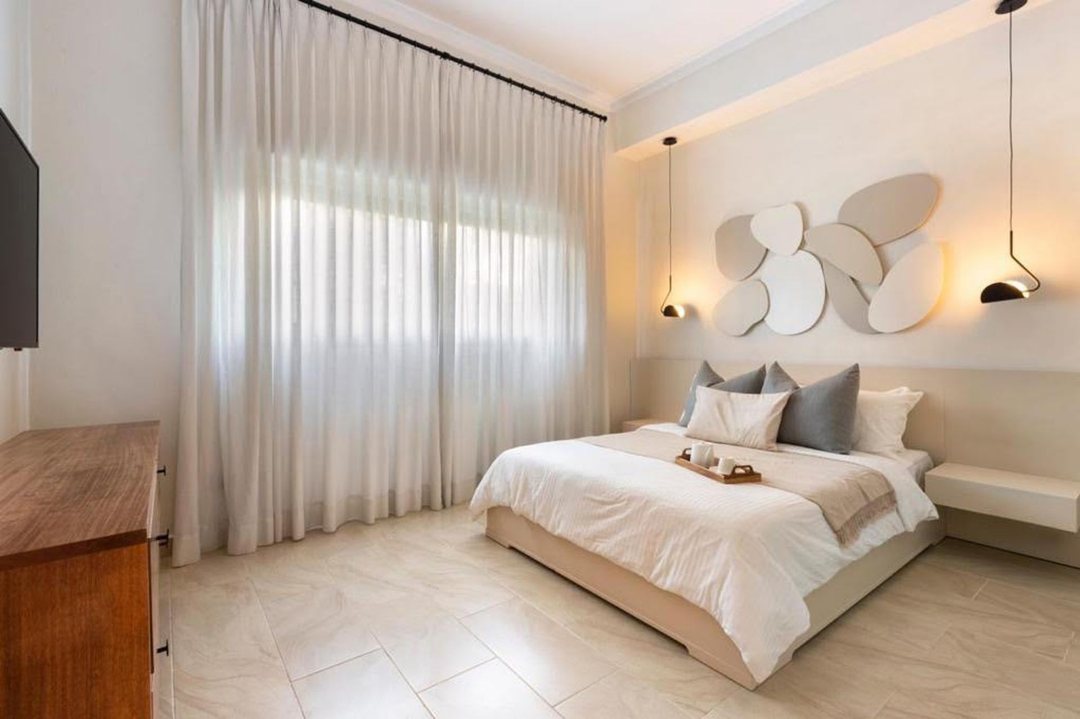 Amueblado con 3 habitaciones en Evaristo Morales