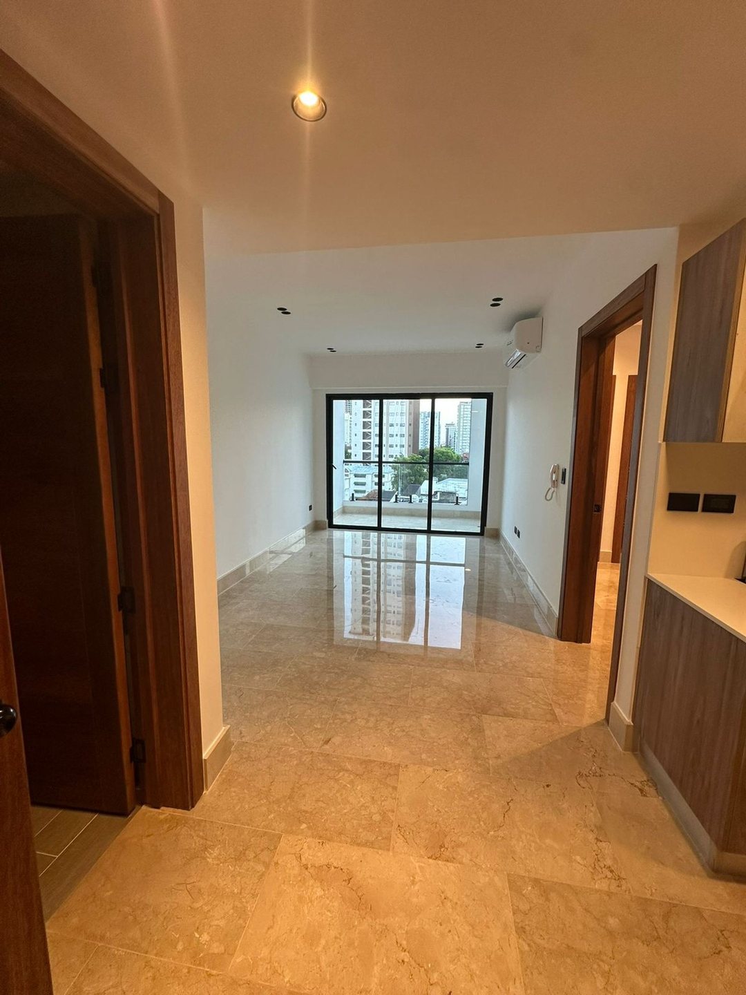 Excelente  Alquiler  Apartamento Premium con LB