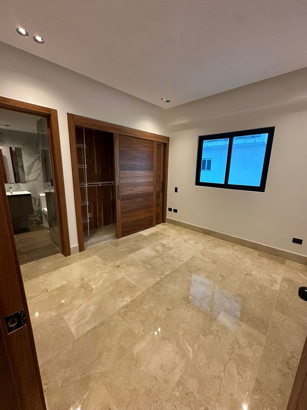 Excelente  Alquiler  Apartamento Premium con LB