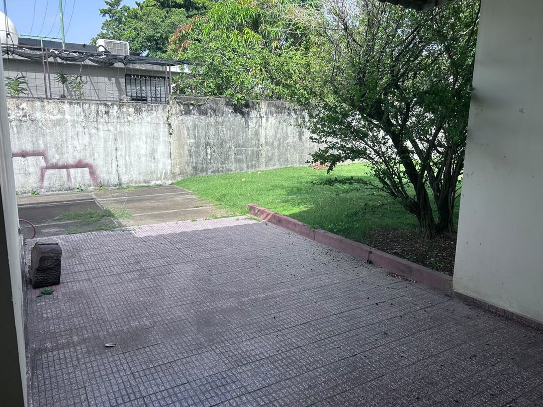 PROPIEDAD EN ALQUILER EN LOS PRADOS