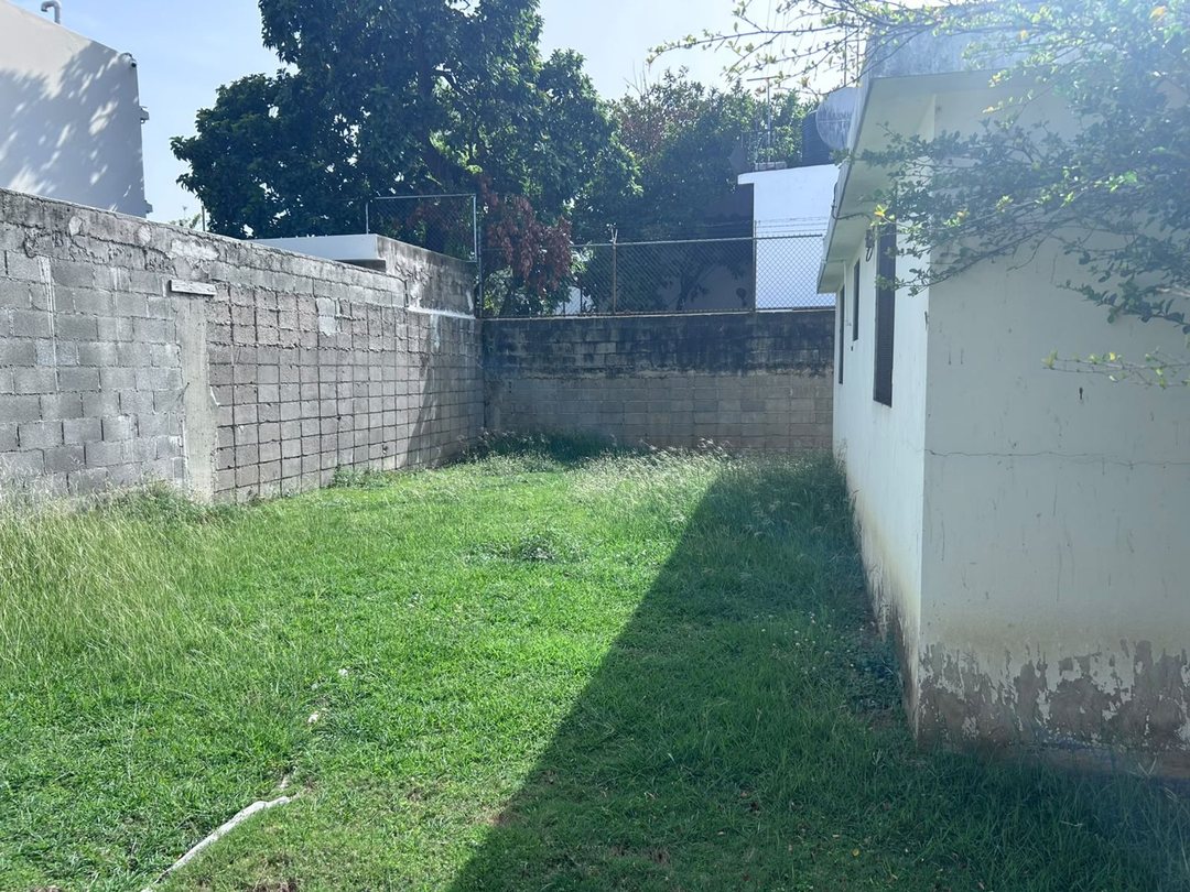 PROPIEDAD EN ALQUILER EN LOS PRADOS