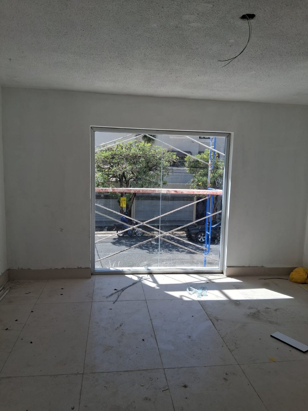 LOCAL COMERCIAL EN ALQUILER 110 METROS – EL VERGEL