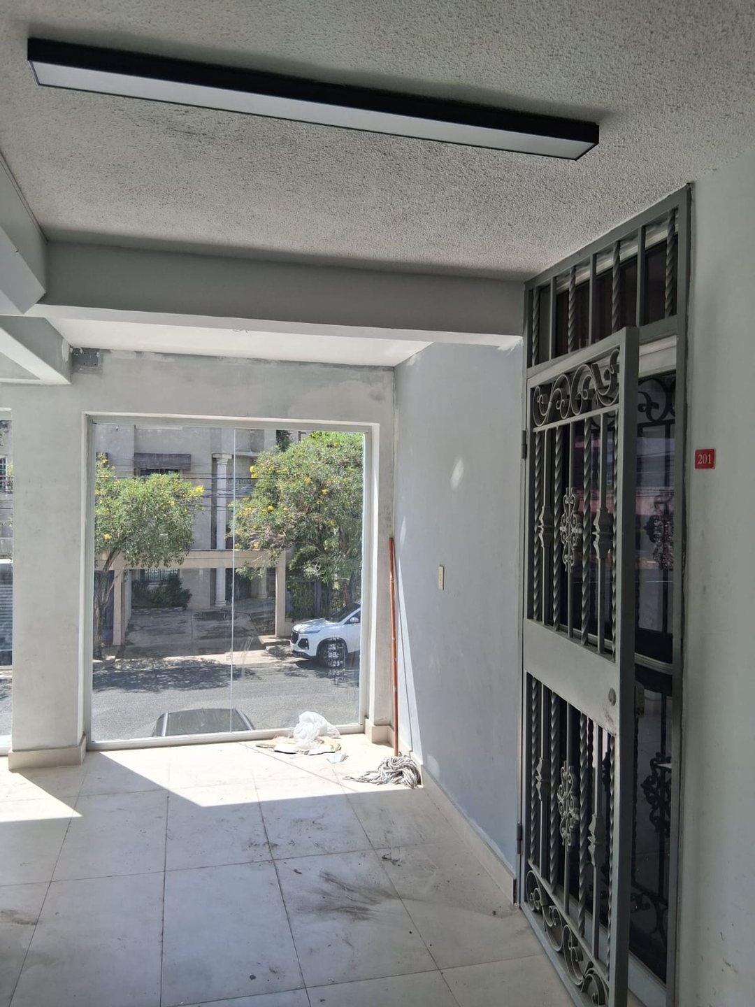 LOCAL COMERCIAL EN ALQUILER 110 METROS – EL VERGEL