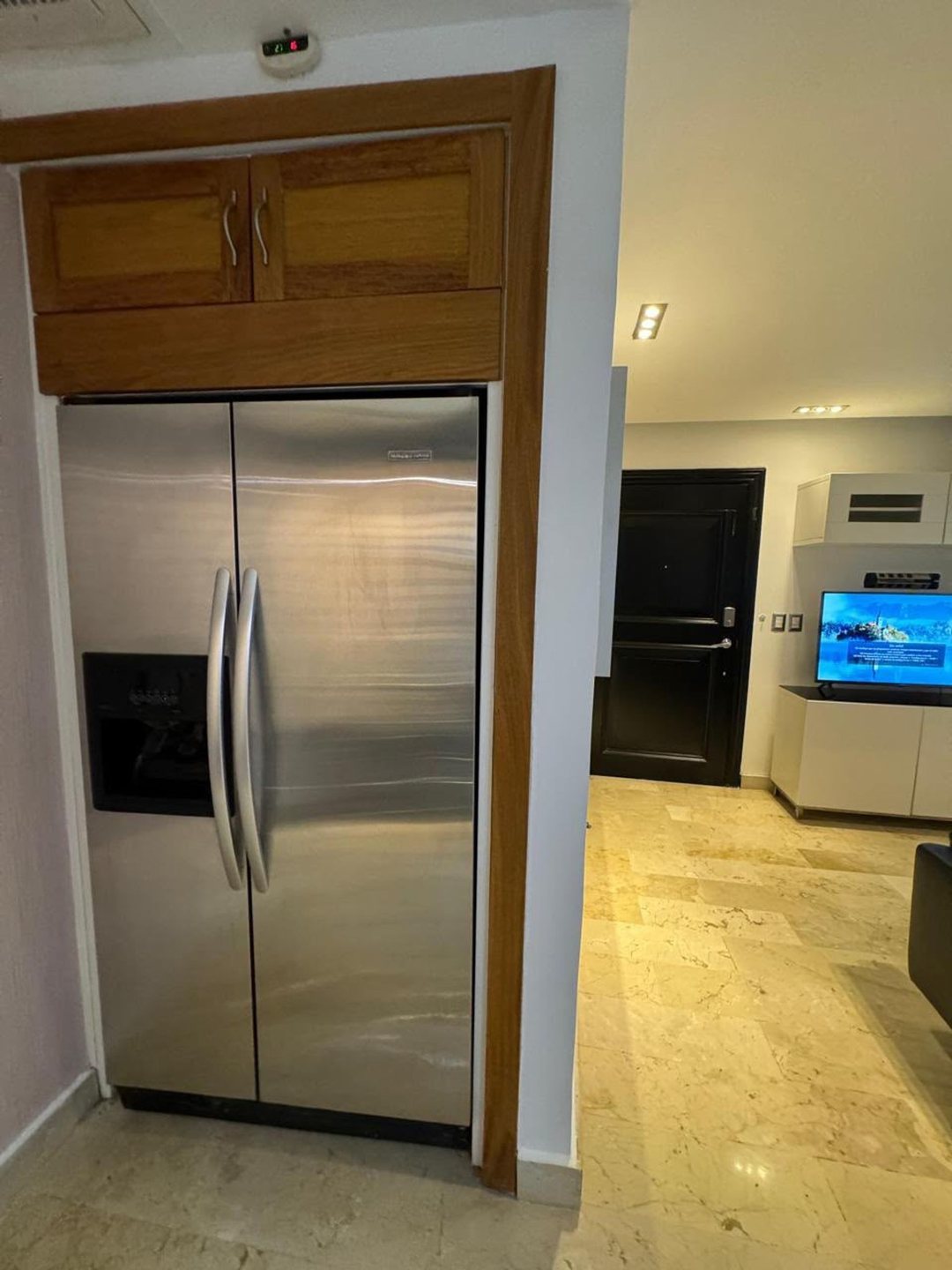 Apartamento amueblado en alquiler – Los Cacicazgo