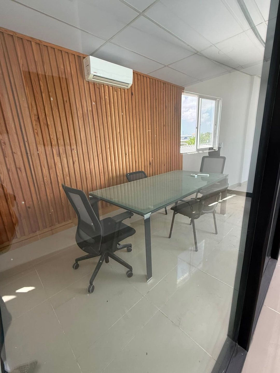 Se renta Local Comercial en la zona de COCOTAL